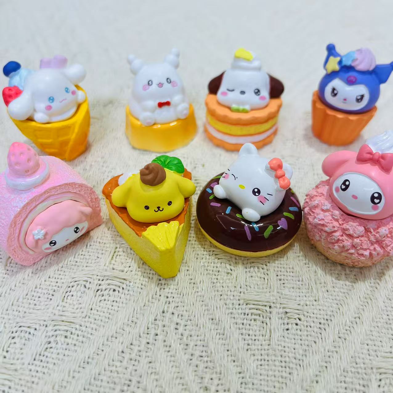 Sanrio Dessert pair up